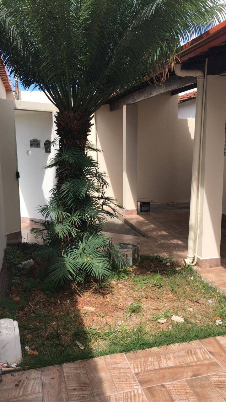 #VD 1805 - Casa para Venda em Araguari - MG