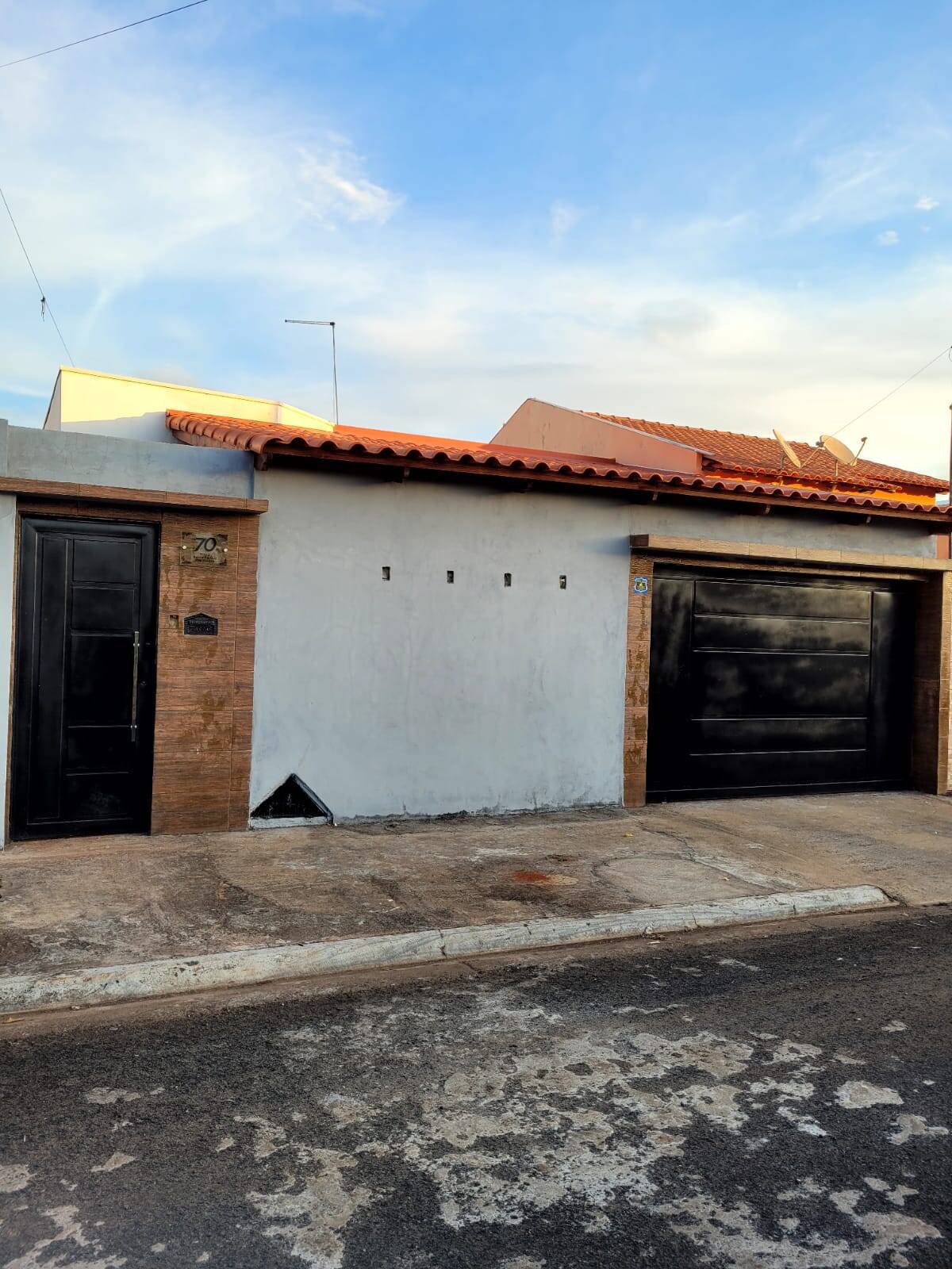 #VD 1999 - Casa para Venda em Araguari - MG