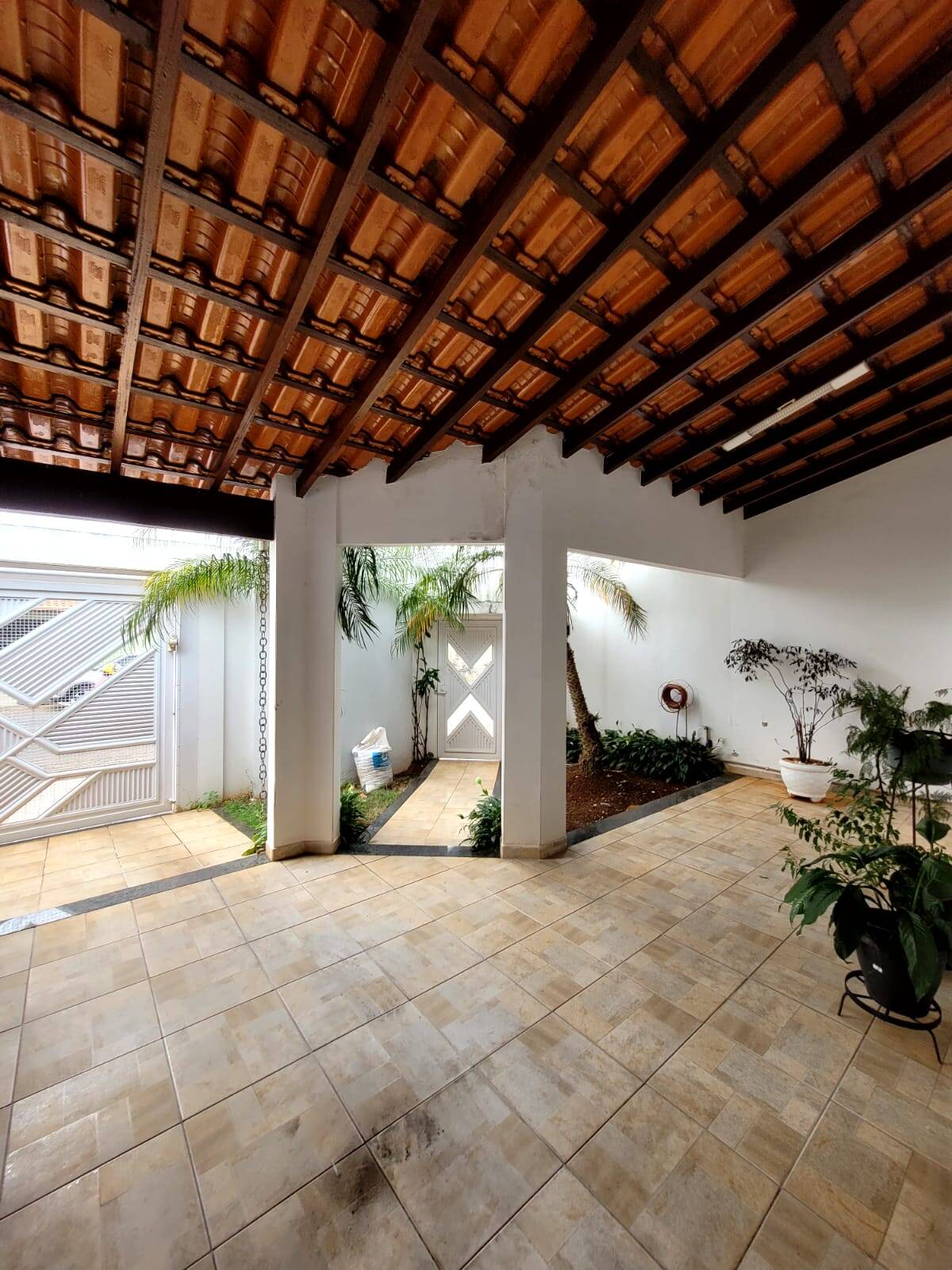 #VD 2036 - Casa para Venda em Araguari - MG