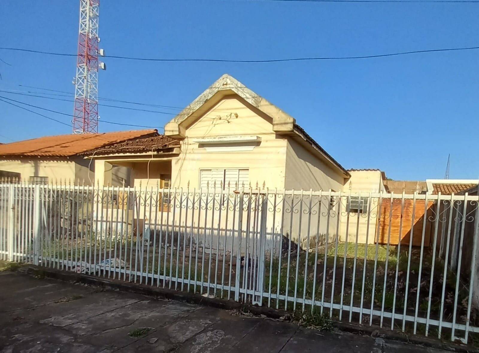 #VD 2066 - Casa para Venda em Araguari - MG