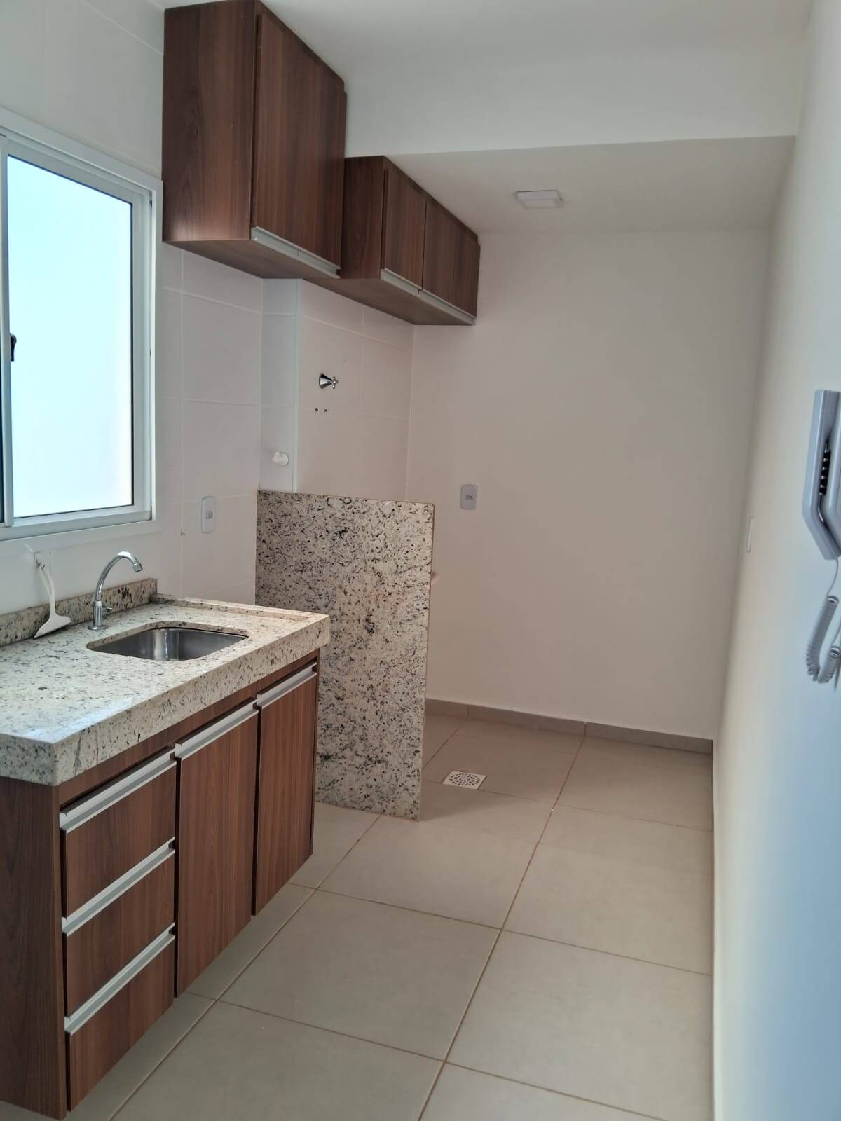 #LC 1738 - Apartamento para Locação em Araguari - MG
