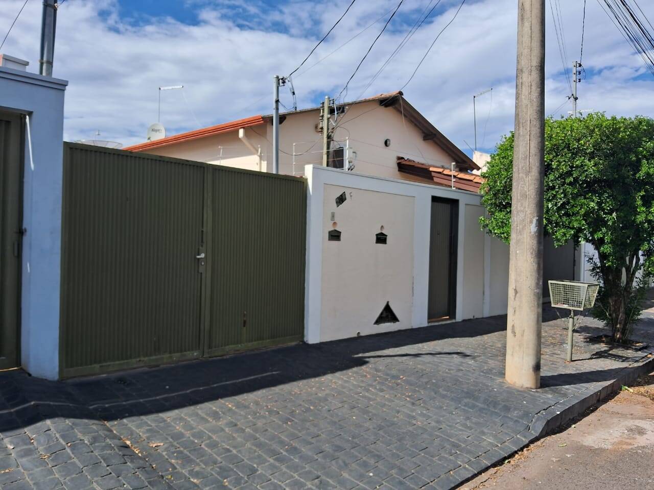 #VD 22182 - Casa para Venda em Araguari - MG