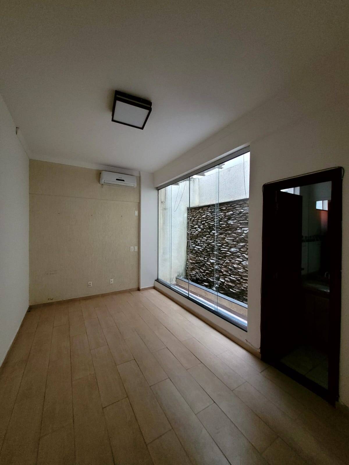 #VD 22184 - Sala para Venda em Araguari - MG
