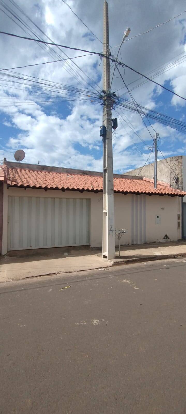 #LC 1755 - Casa para Venda em Araguari - MG