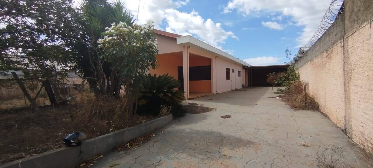 ## VD 22429 - Casa para Venda em Araguari - MG