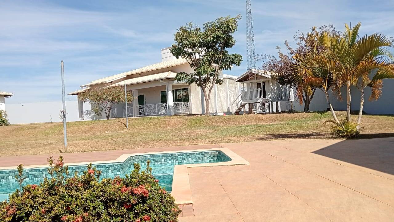 ##VD 22450 - Casa para Venda em Araguari - MG