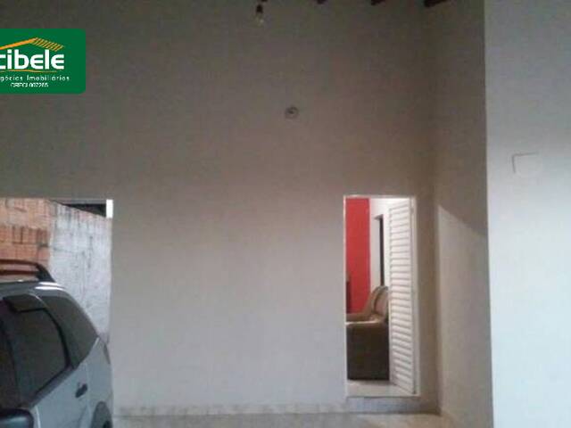 Casa para Venda em Araguari - 4