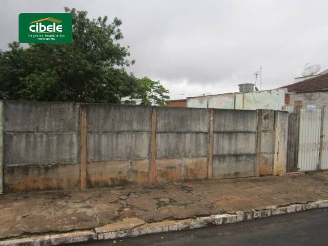 Terreno para Venda em Araguari - 3