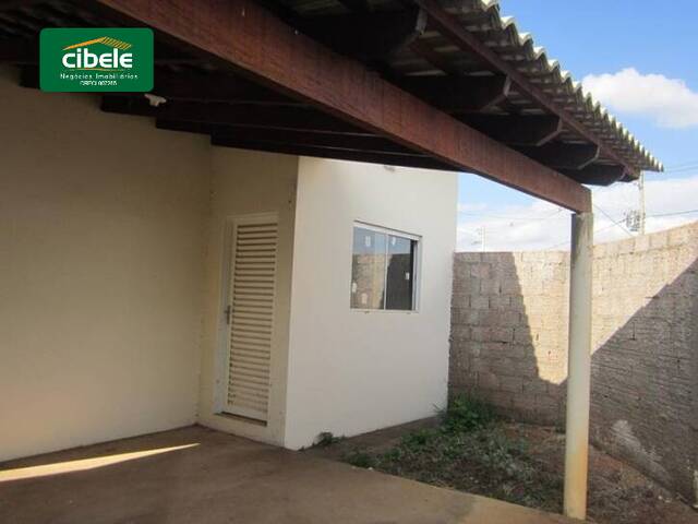 Casa para Venda em Araguari - 4