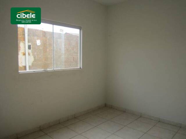 Casa para Venda em Araguari - 5