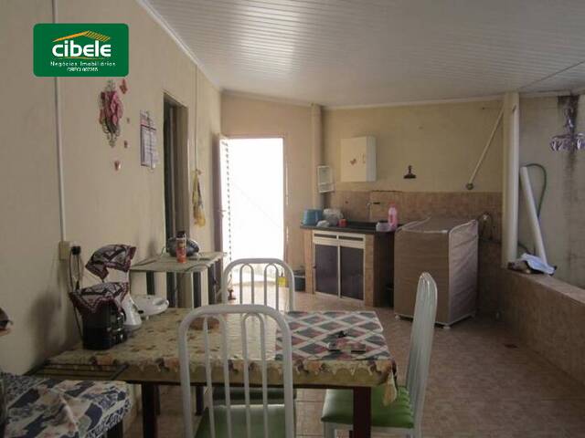 Casa para Venda em Araguari - 3