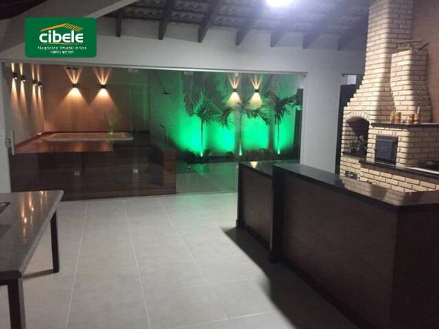 Casa para Venda em Araguari - 2