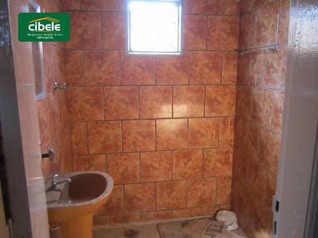 Casa para Venda em Araguari - 3