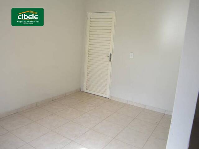 Casa para Venda em Araguari - 3