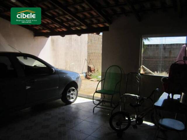 Casa para Venda em Araguari - 3