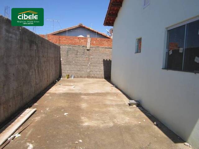 Casa para Venda em Araguari - 2