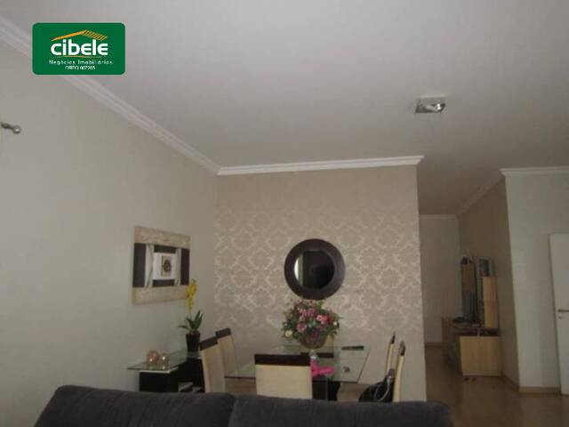 Casa para Venda em Araguari - 2