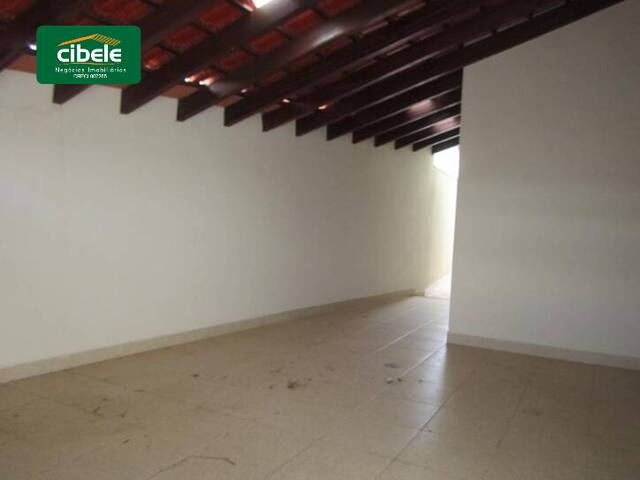 Casa para Venda em Araguari - 2