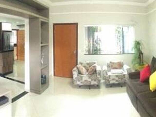 Casa para Venda em Araguari - 3