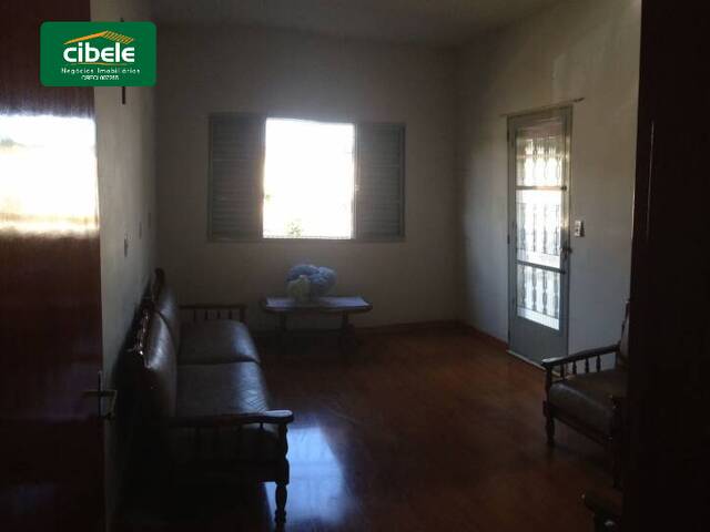 Casa para Venda em Araguari - 5