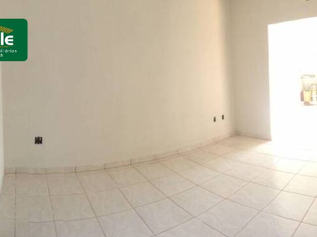 Casa para Venda em Araguari - 2