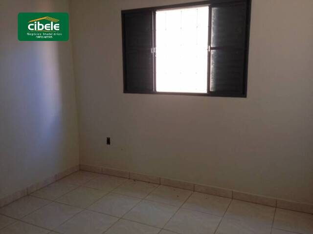 Casa para Venda em Araguari - 4
