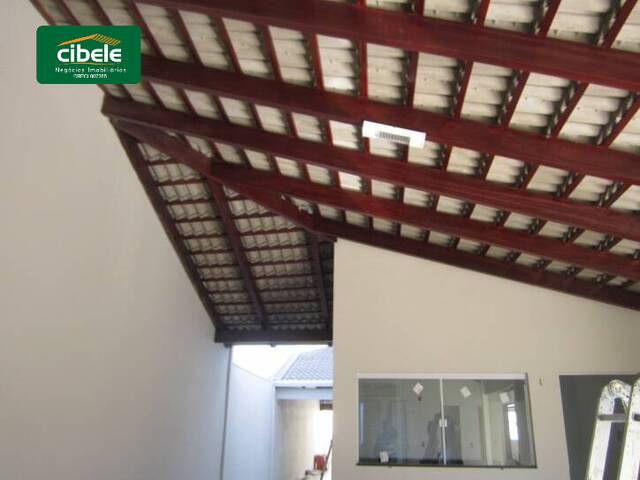 Casa para Venda em Araguari - 2