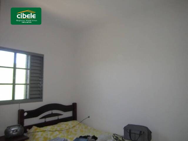Casa para Venda em Araguari - 4
