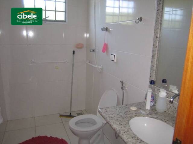 Casa para Venda em Araguari - 5
