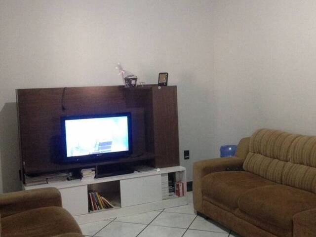 Casa para Venda em Araguari - 3