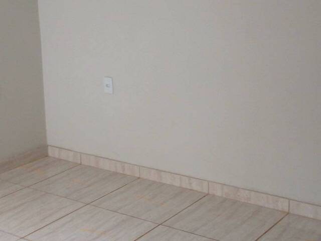 Casa para Venda em Araguari - 3
