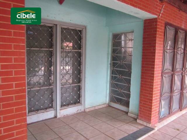 Casa para Venda em Araguari - 2