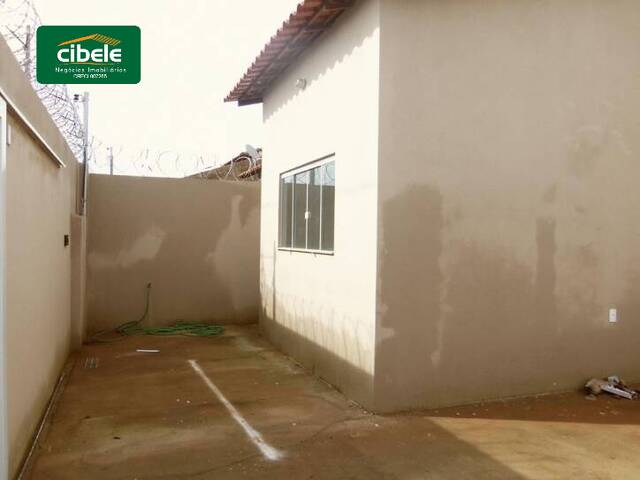 Casa para Venda em Araguari - 2