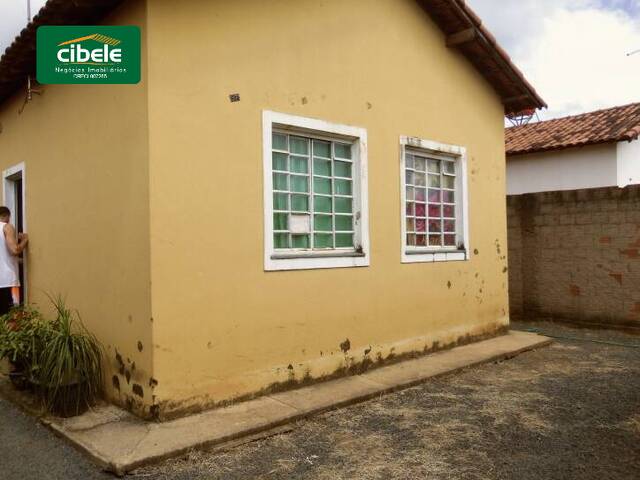 Casa para Venda em Araguari - 2
