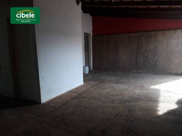 Casa para Venda em Araguari - 4