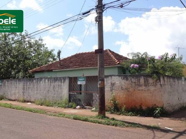 Casa para Venda em Araguari - 5