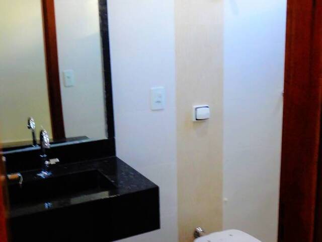 Casa para Venda em Araguari - 2