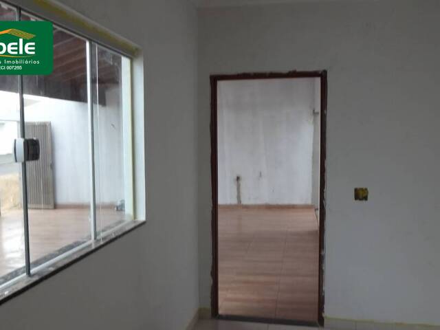 Casa para Venda em Araguari - 2