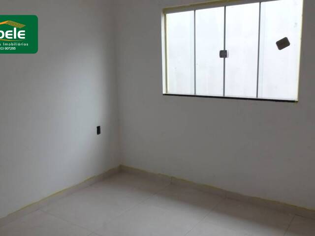 Casa para Venda em Araguari - 3