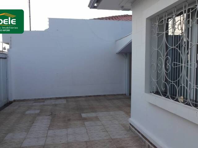 Casa para Venda em Araguari - 3