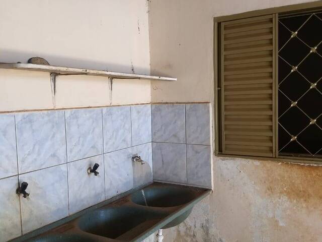 Casa para Venda em Araguari - 2