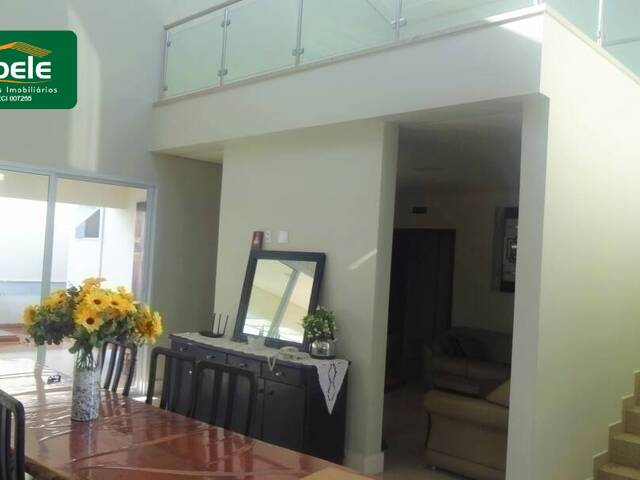 Casa para Venda em Araguari - 4