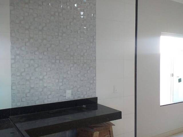 Casa para Venda em Araguari - 4