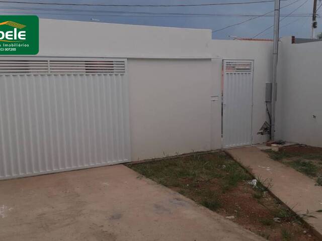 Casa para Venda em Araguari - 2