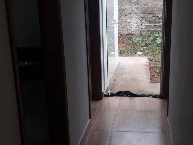 Casa para Venda em Araguari - 4