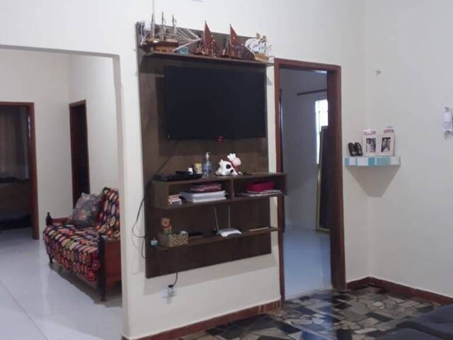 Casa para Venda em Araguari - 4