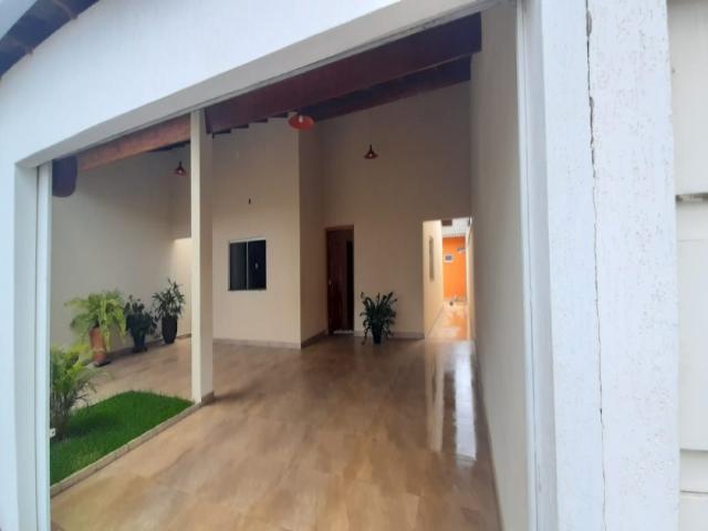 #VD 1667 - Casa para Venda em Uberlândia - MG - 1