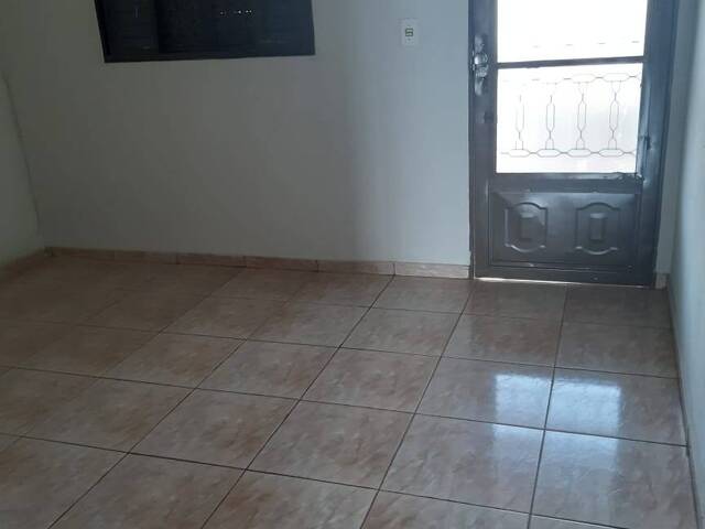Casa para Venda em Araguari - 5