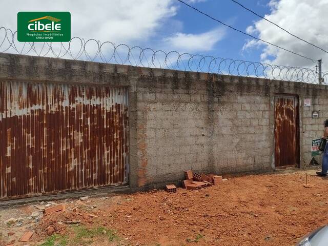 Casa para Venda em Araguari - 3