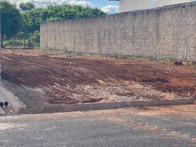 Área para Venda em Araguari - 2